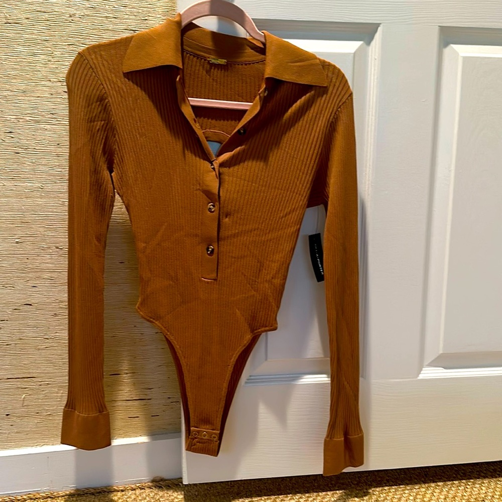 Super cute DODO BAR OR Lara body suit.